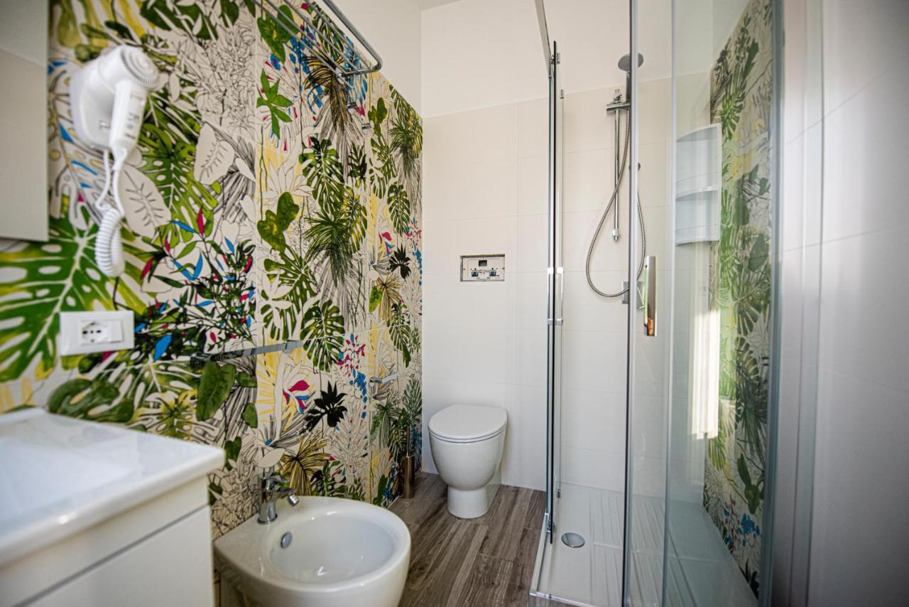 L' Arcobaleno B&B 卡斯泰卢佐 外观 照片