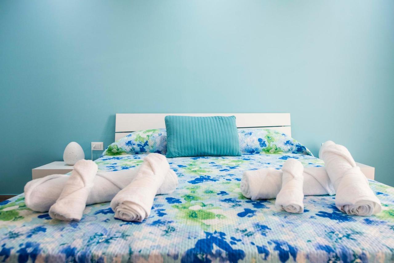 L' Arcobaleno B&B 卡斯泰卢佐 外观 照片