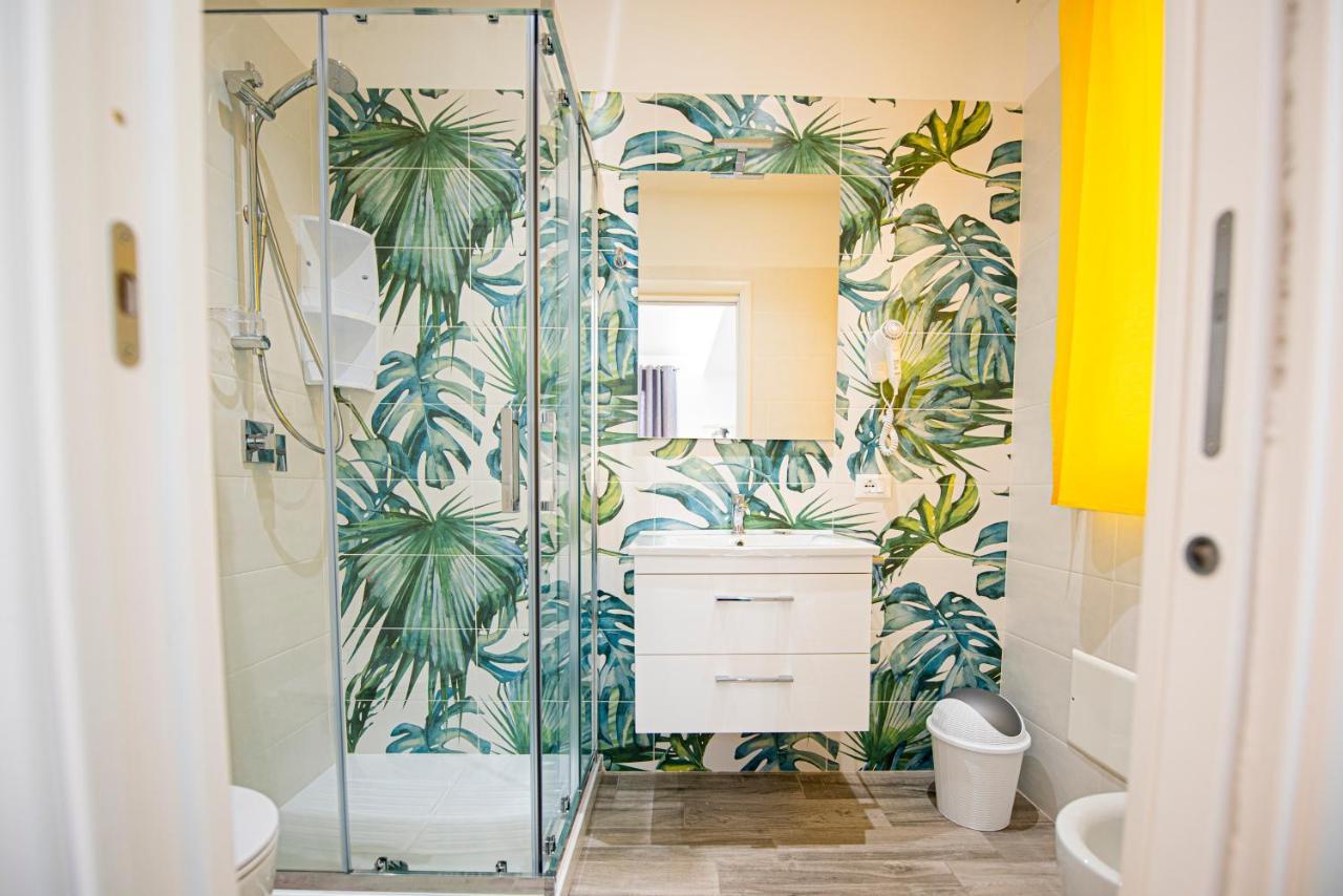 L' Arcobaleno B&B 卡斯泰卢佐 外观 照片